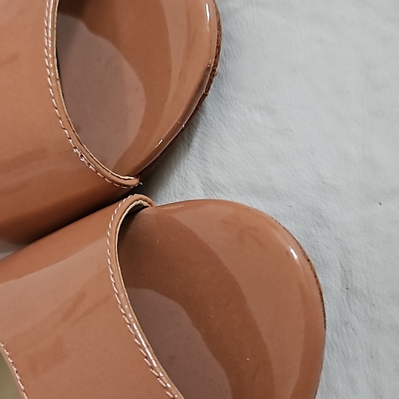 Ann Taylor Dagny Pink Patent Leather Peeptoe Ankle Strap Wedge Sandal Si… - Picture 4 of 15